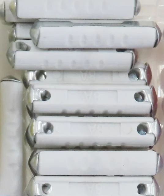 ※プラスチックヒューズ8A 10個入