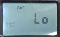 デジタルバッテリーテスター