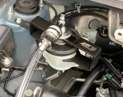 加圧式ブレーキブリーダー