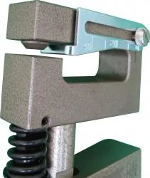 調整付きスポット穴あけ6mm