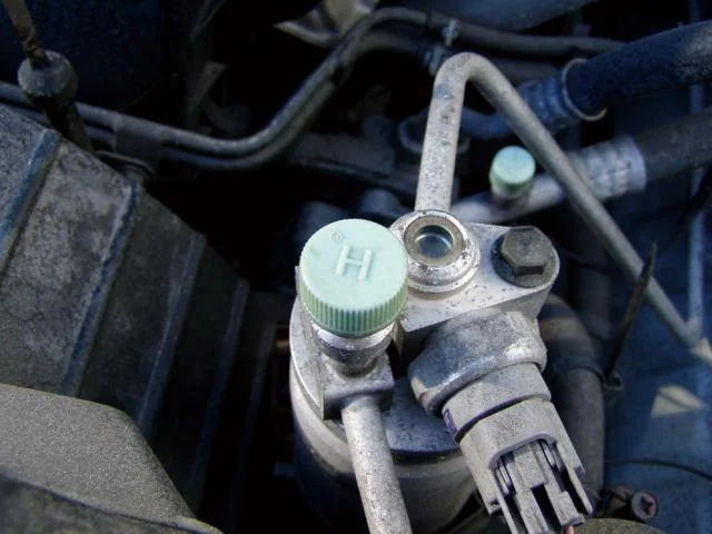 **R134a用キャップ